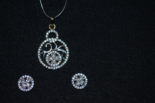 Artificial Necklace Sets