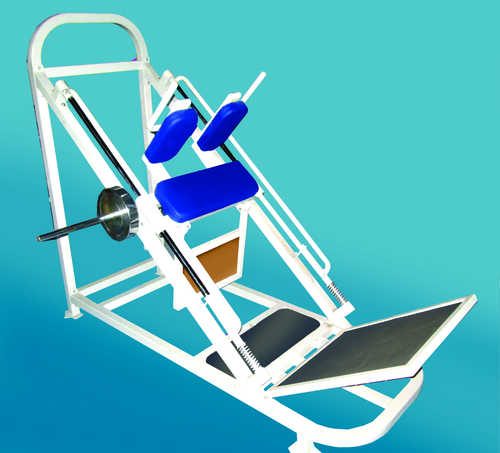 Hack Squat Machine