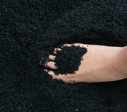 Artificial Black Sand