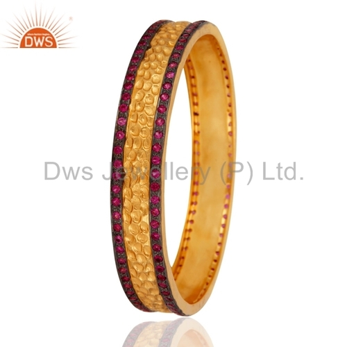 18K Gold Plated Ruby Color White Zircon Bangle