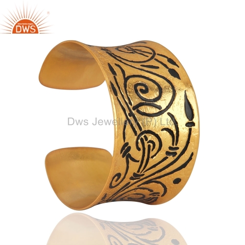 Handmade Black Enamel Fashion Cuff Bracelet Gender: Women