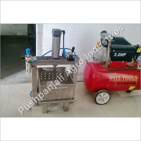Pneumatic Paneer Press