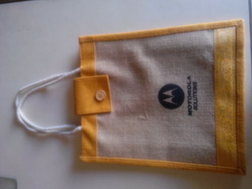 jute carry bag