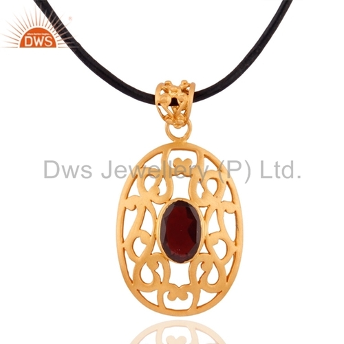 Garnet Sterling Silver Gold Plated Pendant Jewelry Gender: Women