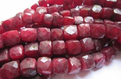 Round Brilliant Cut Ruby Dyed 10Mm-9Mm Faceted Box Beads Single Strand 8 Inch 