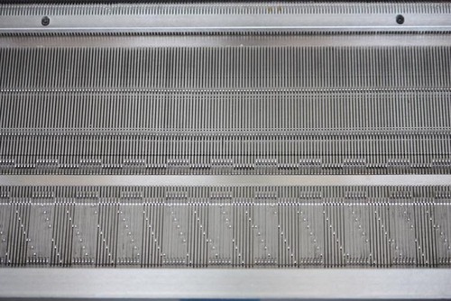 Flat Knitting Machine