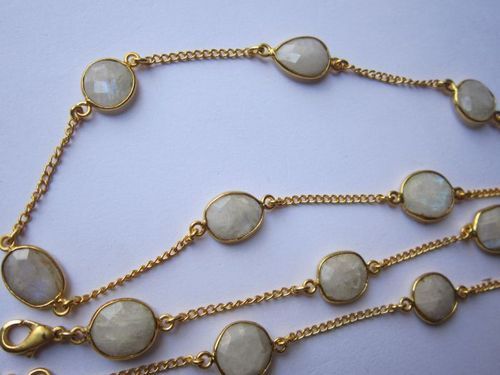 White Rainbow Moonstone 12 Pcs Connectors Gold Plated Chain 18 Inch