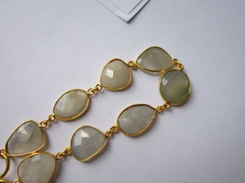 White Peach Moonstone 7 Pcs Connectors  Gold Plated Bracelet 7.5 Inch 