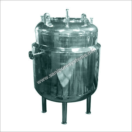 Industrial SS Storage Tanks