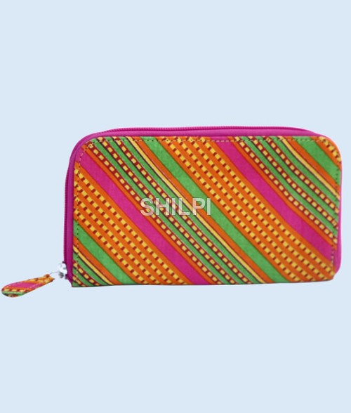Light In Weight Leheria Print Wallet