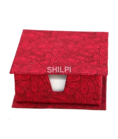 Light In Weight Red Printed Slip Box With 150 Handmade Paper Note Slips