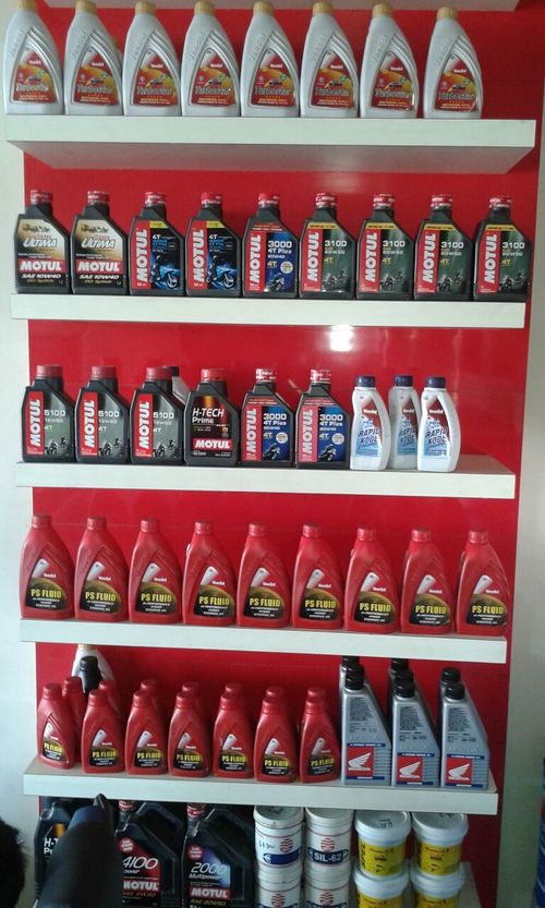 Automobile Lubricant Oil