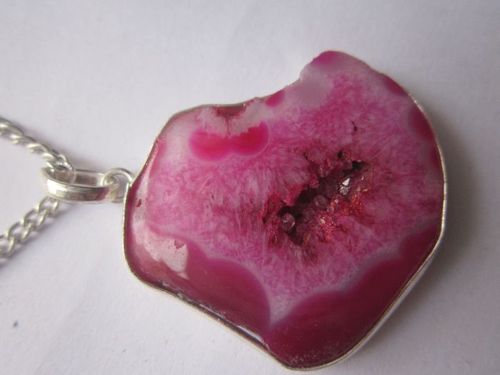 Pendants Pink Chalcedony Druzy Ready To Wear With Chain Pendent Set 45Cts
