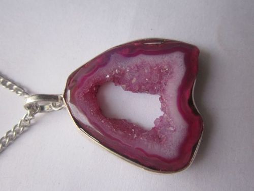 Pendants Pink Chalcedony Druzy Ready To Wear With Chain Pendent Set 32Cts