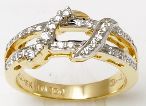 Indian Gold Diamond Ring Designer