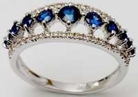 Gorgeous 18K White Gold Ring