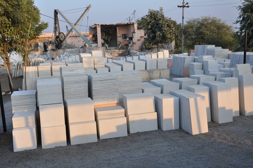 Nizarana White Marble