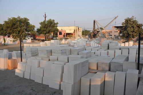 Nizarana White Marble