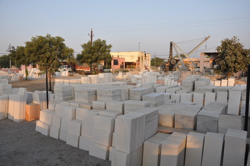 Nizarana White Marble