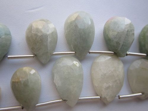 aquamrine faceted almond 7 pcs. 8x12mm to 11x16mm beads 