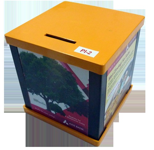 Money Box a Axis Banka a