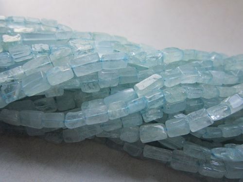 13 inch  aquamarine   plain cube beads one strand  
