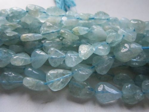 13 inch  aquamarine   plain pear beads one strand  