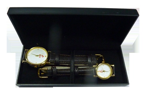 Wrist Watch Set With Plastic Box a Airtela a
