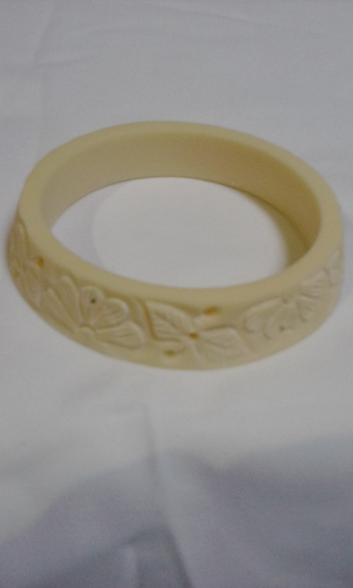 Horn Bangle 10