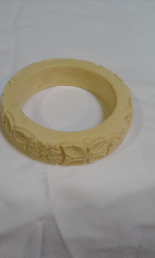 Horn Bangle 15