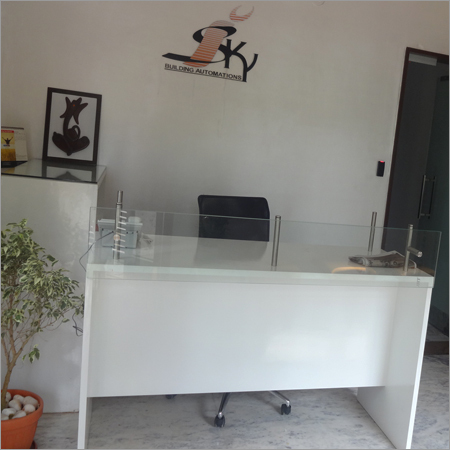 Receiption Table