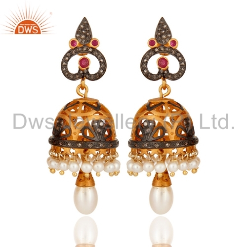 Round Brilliant Cut Wholesale Pave Diamond Traditional Earrings