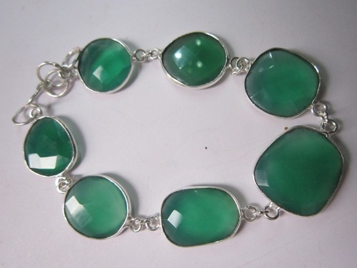 8 Inch Green Onyx 7Pcs. 13mm -19mm Connector Bracelet 