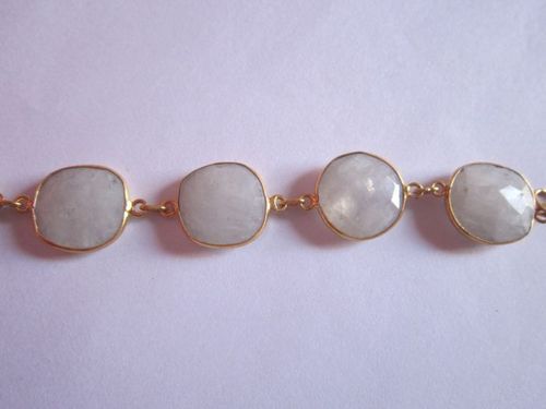 7 Pcs. Rainbow Moonstone Gold Vermiel Connectors Bracelet Approx 60cts. Size: 7-9 Inch