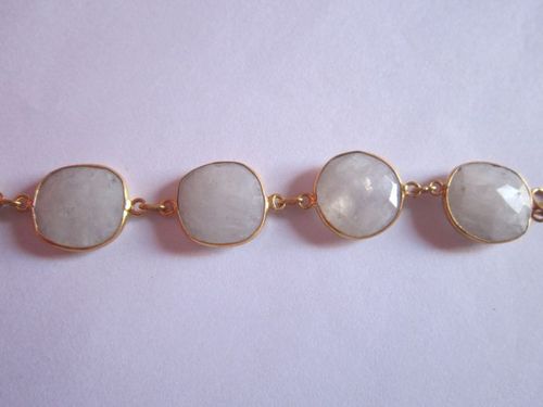 7 pcs. Rainbow Moonstone gold vermiel connectors bracelet Approx 60cts.  