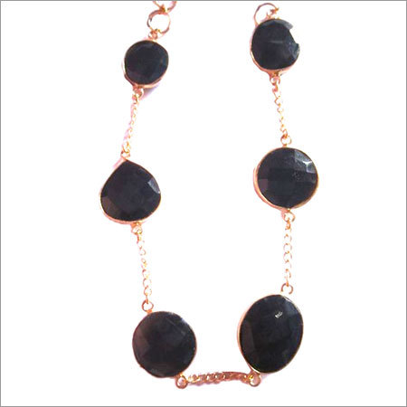 6 pcs. Black onyx gold vermiel connectors bracelet Approx 62cts.  