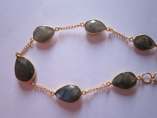 6 pcs. Labradorite gold vermiel connectors bracelet Approx 60cts.  