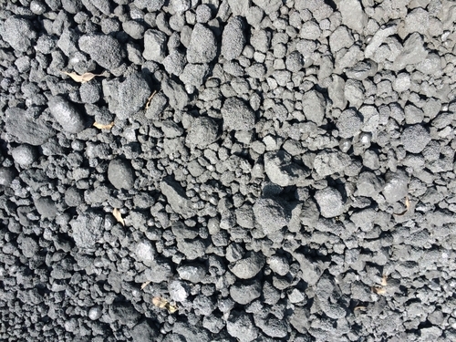 Pet Coke Lumps 15 mm +