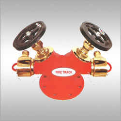 Double Head Hydrant Valve