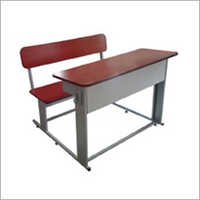 स्कूल का फर्नीचर