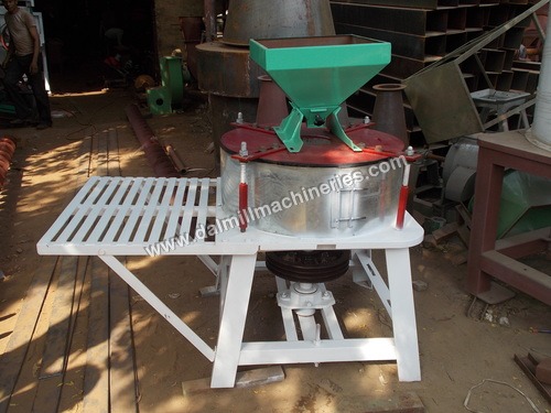 Wheat Grinding Machine By MODERN ENGINEERING WORKS