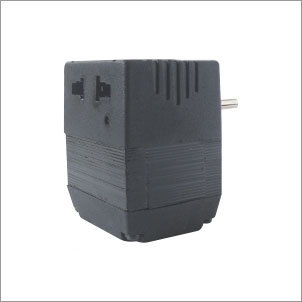 VOLTAGE CONVERTOR 50 WATTS