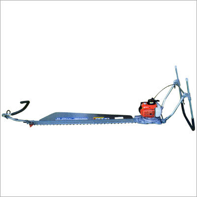 2 Men Tea Pruner (Middle)