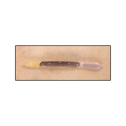 Budding Knife
