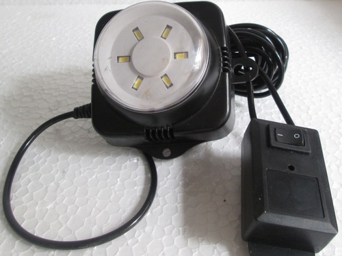 SOLAR STREET LIGHT POLE