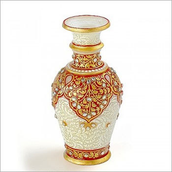 Marvel In Marble Flower Vase