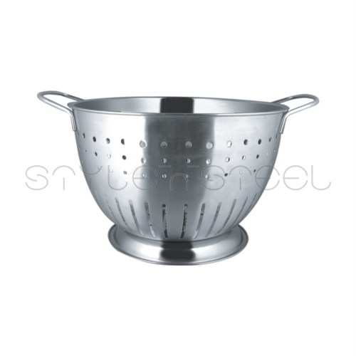 Classic Colander