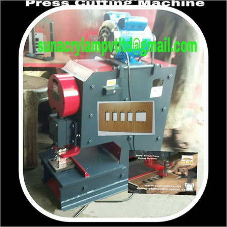 Board Press Cutting Machine By SUN ACRYLAM PVT. LTD.
