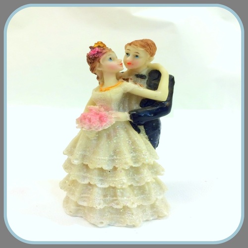 Gifting Couple