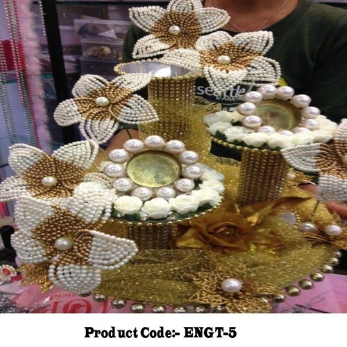 Pearl and Glitter Flower Engagement tray